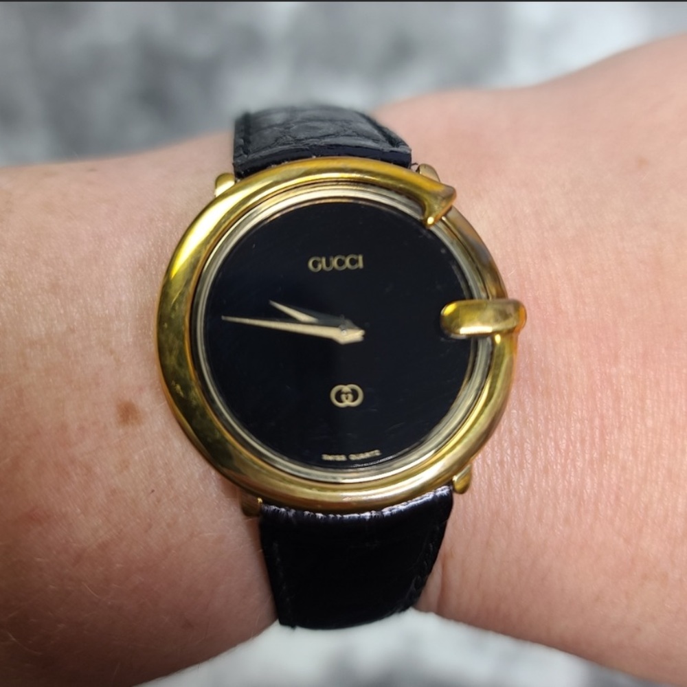 Women’s Gucci Blac Watch (1980’s Vintage)